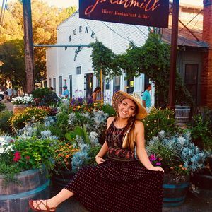 Meet your Posher, Andi